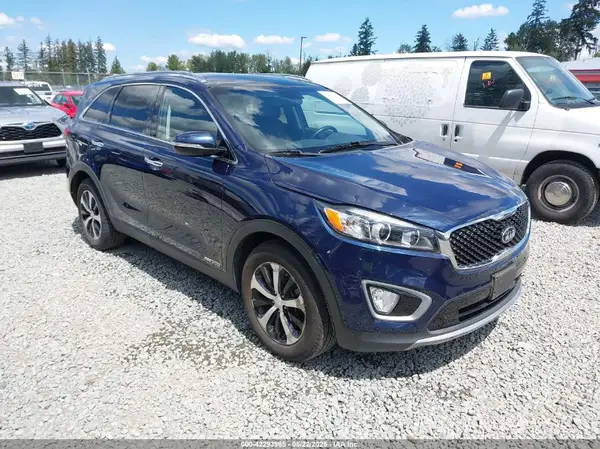 5XYPHDA50GG130485 2016 KIA SORENTO - Image 1
