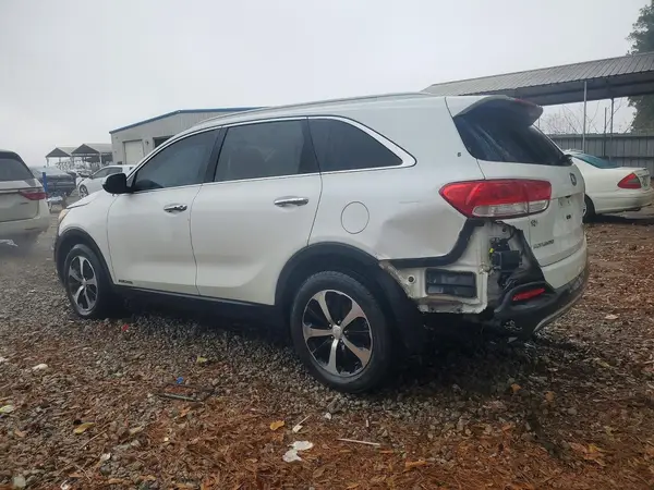 5XYPHDA50GG132575 2016 KIA SORENTO - Image 2