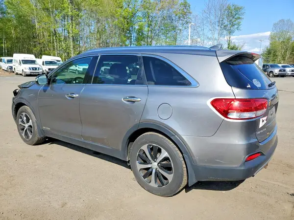5XYPHDA50GG146573 2016 KIA SORENTO - Image 2