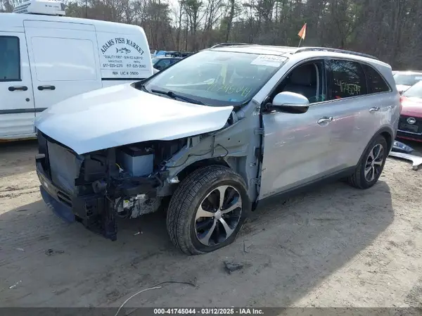 5XYPHDA50GG180688 2016 KIA SORENTO - Image 2