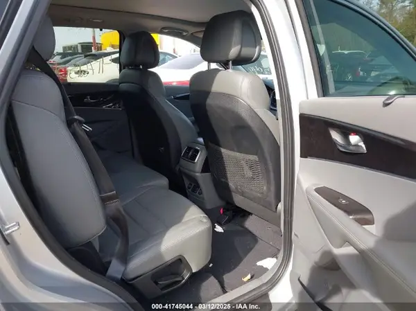5XYPHDA50GG180688 2016 KIA SORENTO - Image 8