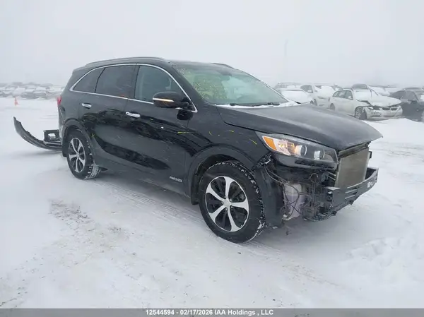 5XYPHDA50HG198187 2017 KIA SORENTO - Image 1