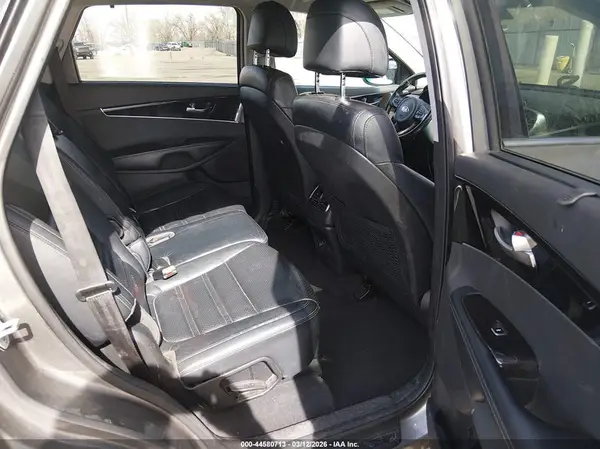 5XYPHDA50HG243371 2017 KIA SORENTO - Image 8