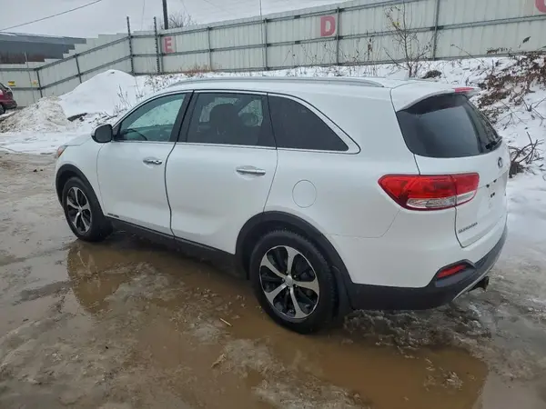 5XYPHDA50HG269369 2017 KIA SORENTO - Image 2