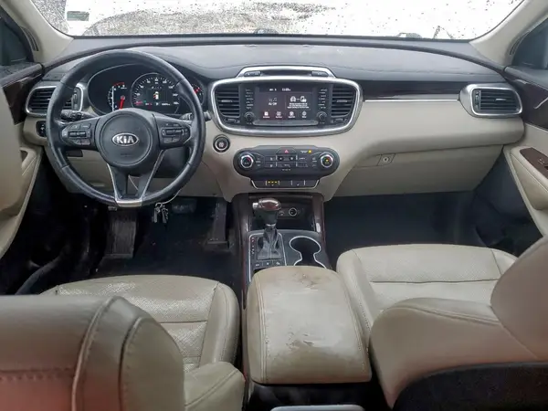 5XYPHDA50HG269369 2017 KIA SORENTO - Image 8