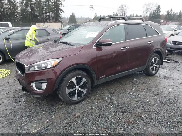 5XYPHDA50HG324158 2017 KIA SORENTO - Image 2