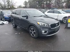 5XYPHDA50JG378677 2018 KIA SORENTO