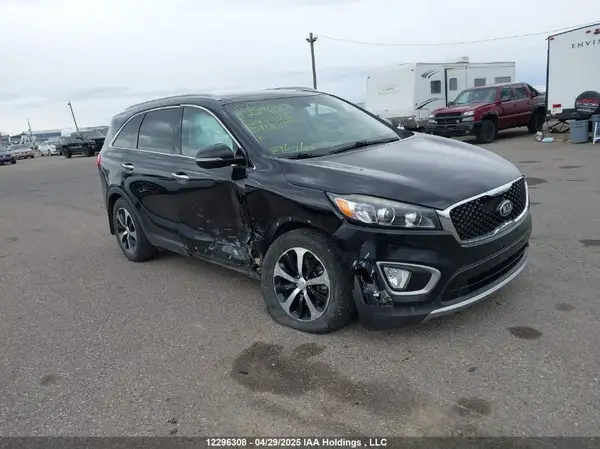 5XYPHDA50JG399254 2018 KIA SORENTO - Image 1
