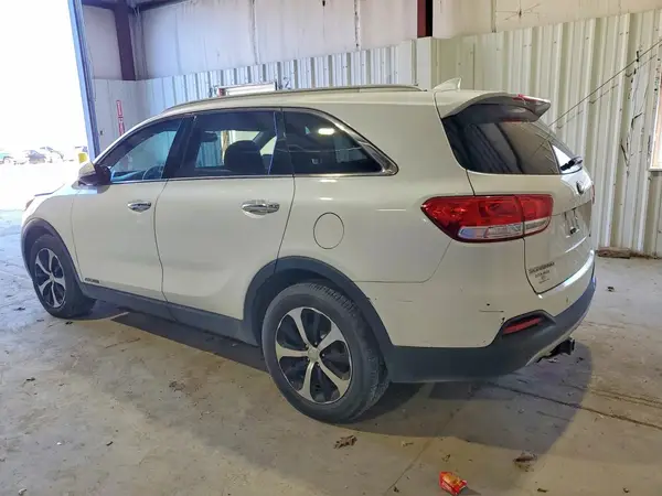 5XYPHDA50JG421429 2018 KIA SORENTO - Image 2