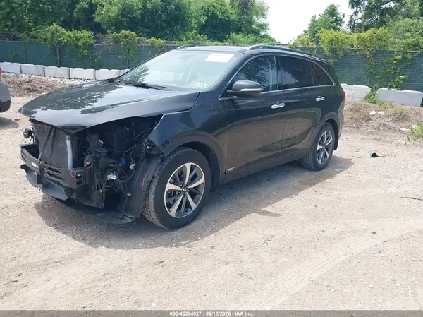5XYPHDA50KG523606 2019 KIA SORENTO - Image 2