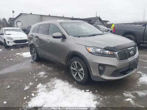 5XYPHDA50KG550062 2019 KIA SORENTO - Image 1