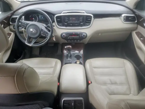 5XYPHDA51GG025969 2016 KIA SORENTO - Image 8