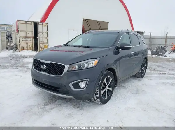 5XYPHDA51GG067087 2016 KIA SORENTO - Image 2