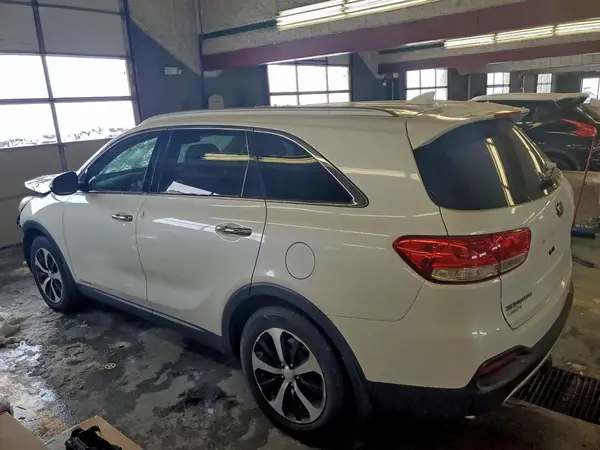 5XYPHDA51GG098744 2016 KIA SORENTO - Image 2