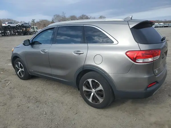 5XYPHDA51GG107474 2016 KIA SORENTO - Image 2