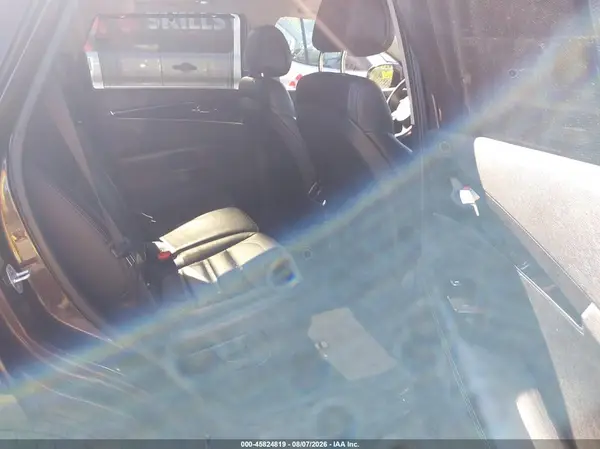 5XYPHDA51GG148526 2016 KIA SORENTO - Image 8