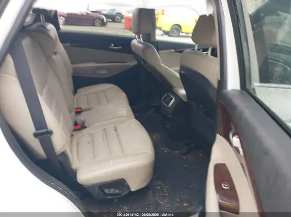5XYPHDA51GG180358 2016 KIA SORENTO - Image 8