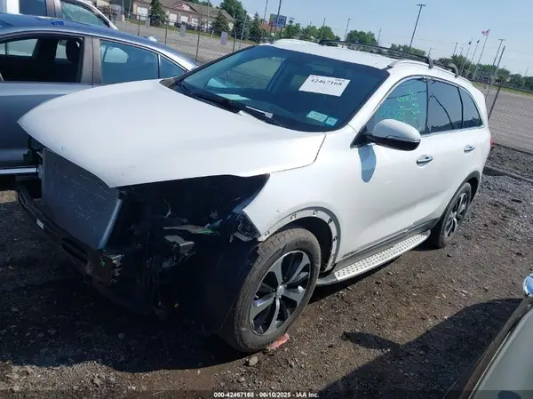 5XYPHDA51HG202540 2017 KIA SORENTO - Image 2