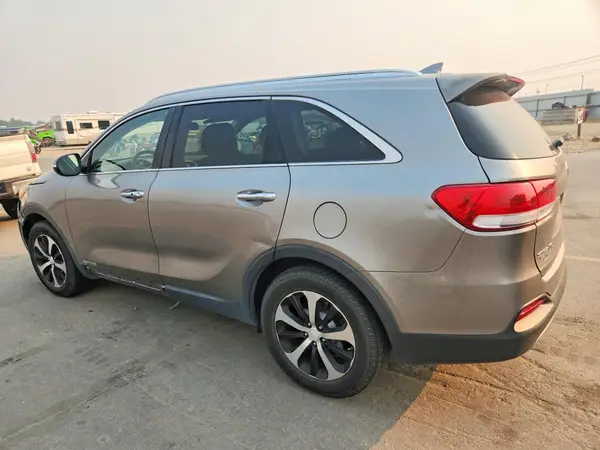 5XYPHDA51HG225512 2017 KIA SORENTO - Image 2