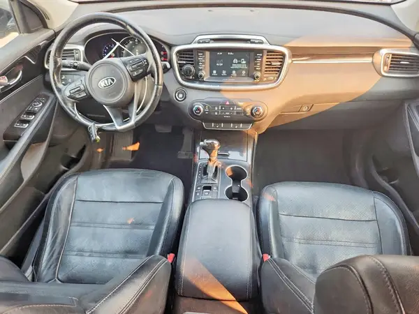 5XYPHDA51HG225512 2017 KIA SORENTO - Image 8