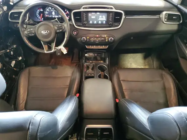 5XYPHDA51HG227387 2017 KIA SORENTO - Image 8