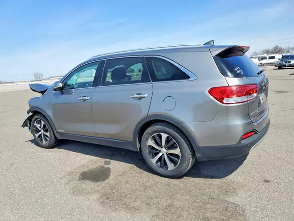 5XYPHDA51HG310012 2017 KIA SORENTO - Image 2