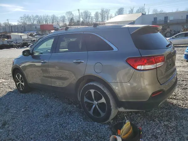 5XYPHDA51HG324301 2017 KIA SORENTO - Image 2