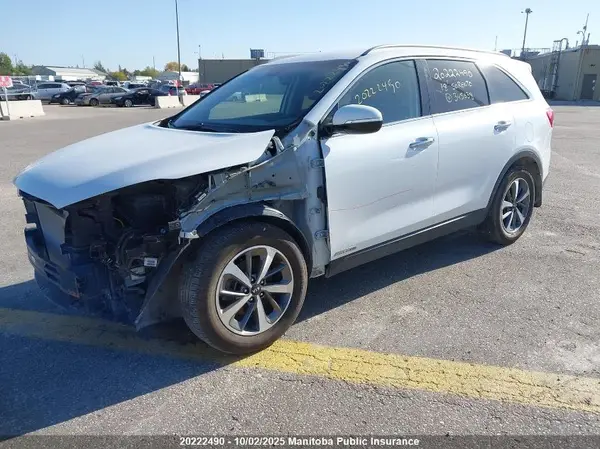 5XYPHDA51JG345638 2018 KIA SORENTO - Image 2