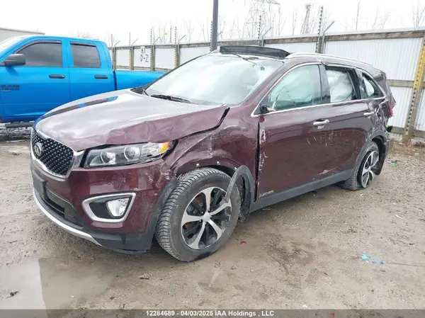 5XYPHDA51JG390577 2018 KIA SORENTO - Image 2
