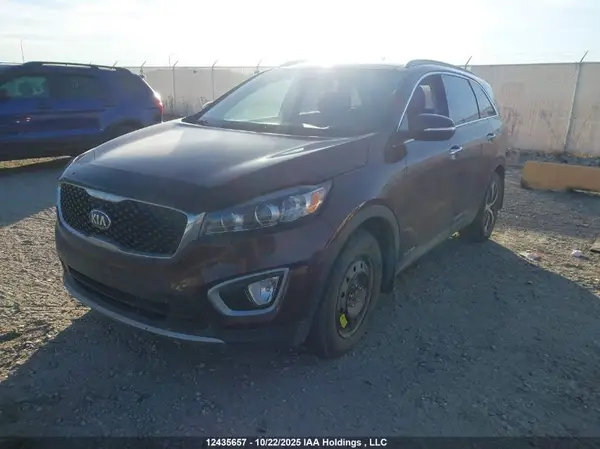 5XYPHDA51JG397299 2018 KIA SORENTO - Image 2
