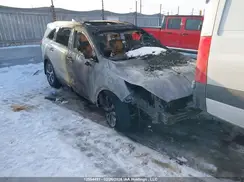 5XYPHDA51JG397478 2018 KIA SORENTO