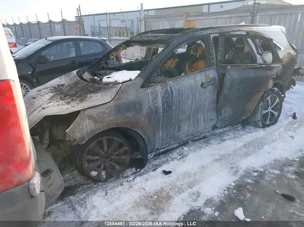 5XYPHDA51JG397478 2018 KIA SORENTO - Image 2