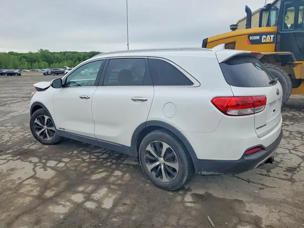 5XYPHDA51JG405238 2018 KIA SORENTO - Image 2
