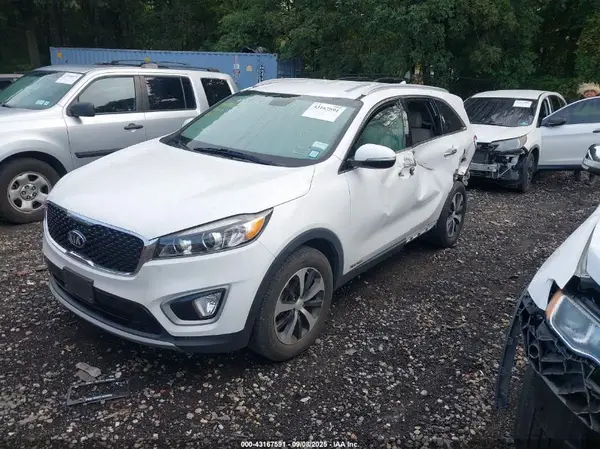 5XYPHDA51JG406874 2018 KIA SORENTO - Image 2