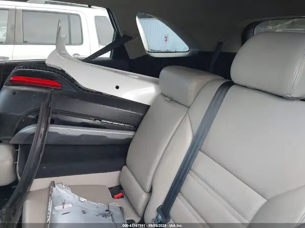 5XYPHDA51JG406874 2018 KIA SORENTO - Image 8