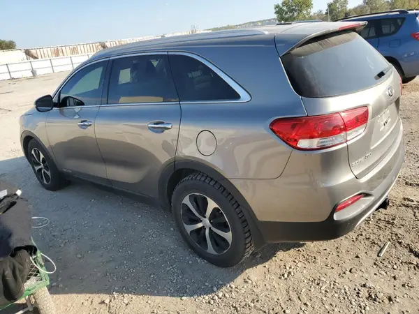5XYPHDA51JG421018 2018 KIA SORENTO - Image 2
