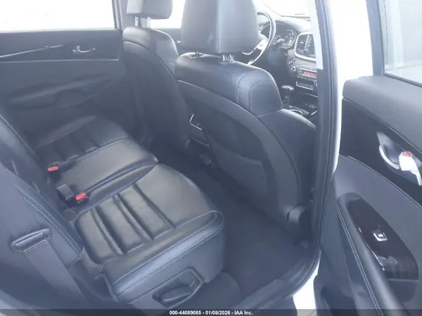 5XYPHDA51KG494374 2019 KIA SORENTO - Image 8