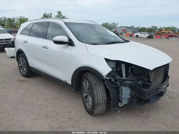 5XYPHDA51KG512534 2019 KIA SORENTO - Image 1