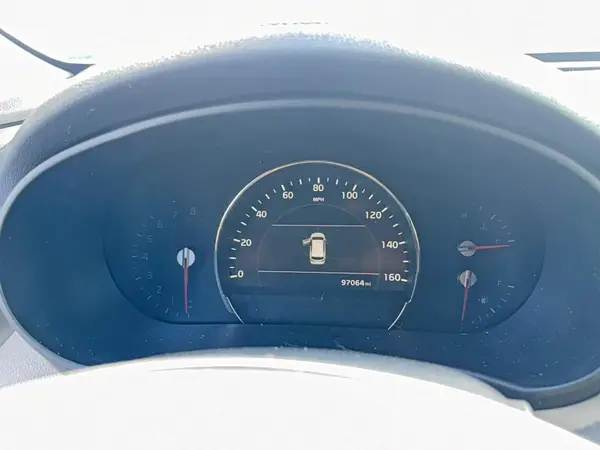 5XYPHDA51KG533285 2019 KIA SORENTO - Image 8