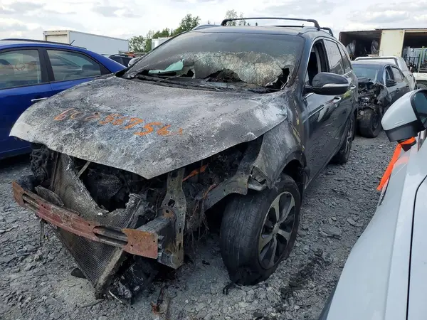 5XYPHDA52GG029500 2016 KIA SORENTO - Image 1
