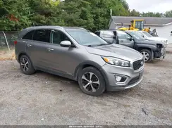 5XYPHDA52GG082679 2016 KIA SORENTO