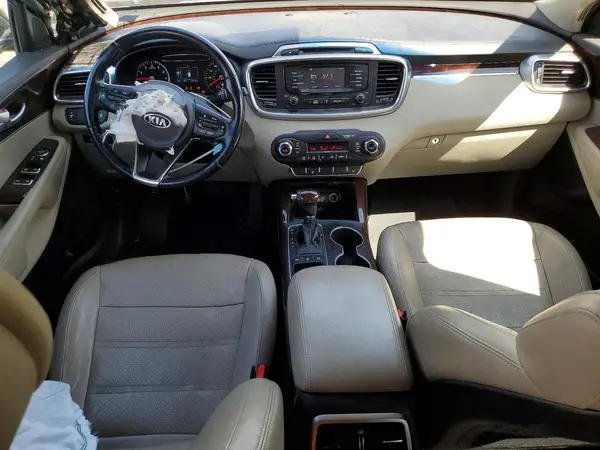 5XYPHDA52GG084013 2016 KIA SORENTO - Image 8