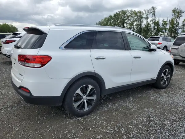 5XYPHDA52GG097618 2016 KIA SORENTO - Image 2