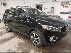 5XYPHDA52GG135364 2016 KIA SORENTO