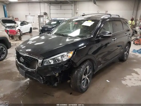 5XYPHDA52GG135364 2016 KIA SORENTO - Image 2