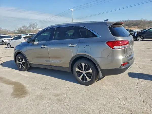5XYPHDA52GG163469 2016 KIA SORENTO - Image 2