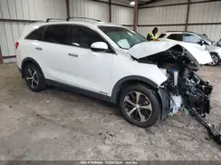5XYPHDA52GG180983 2016 KIA SORENTO