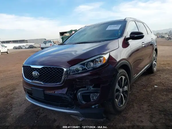 5XYPHDA52HG200523 2017 KIA SORENTO - Image 2