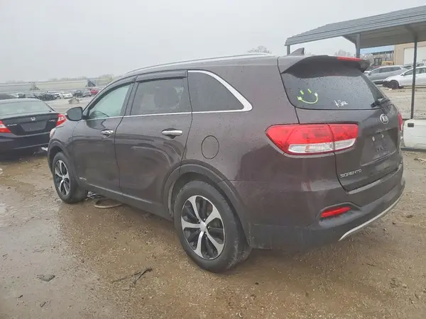 5XYPHDA52HG228600 2017 KIA SORENTO - Image 2