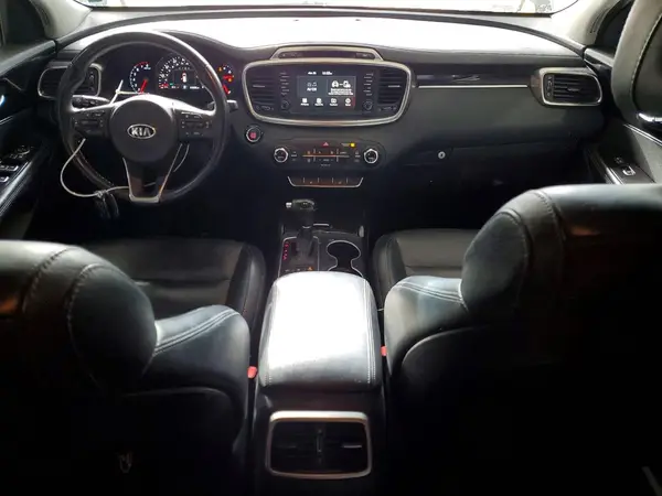 5XYPHDA52HG301206 2017 KIA SORENTO - Image 8